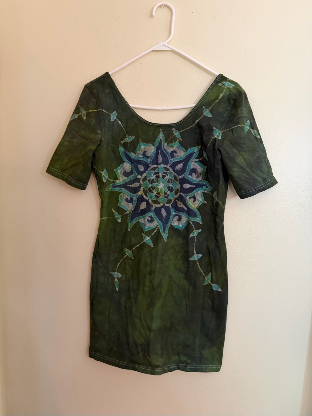 Green Mandala Low Back Women's Dress